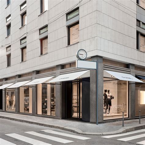 chanel srl via montebello milano|Chanel via montenapoleone.